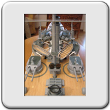 Heck mit Entfernungsmesser und Mast